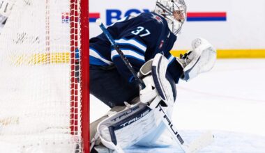 NHL playoffs picks, odds, schedule for Jets at Stars, Maple Leafs at Panthers on Sunday