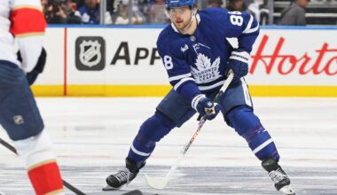 NHL playoff picks, odds, how to watch info for Panthers at Maple Leafs, Stars at Jets