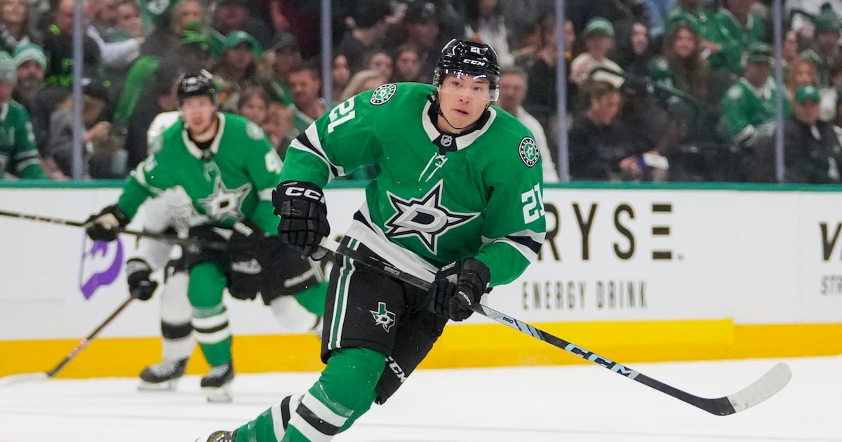 Stars’ Pete DeBoer gives latest update on Miro Heiskanen, Jason Robertson ahead of Game 1