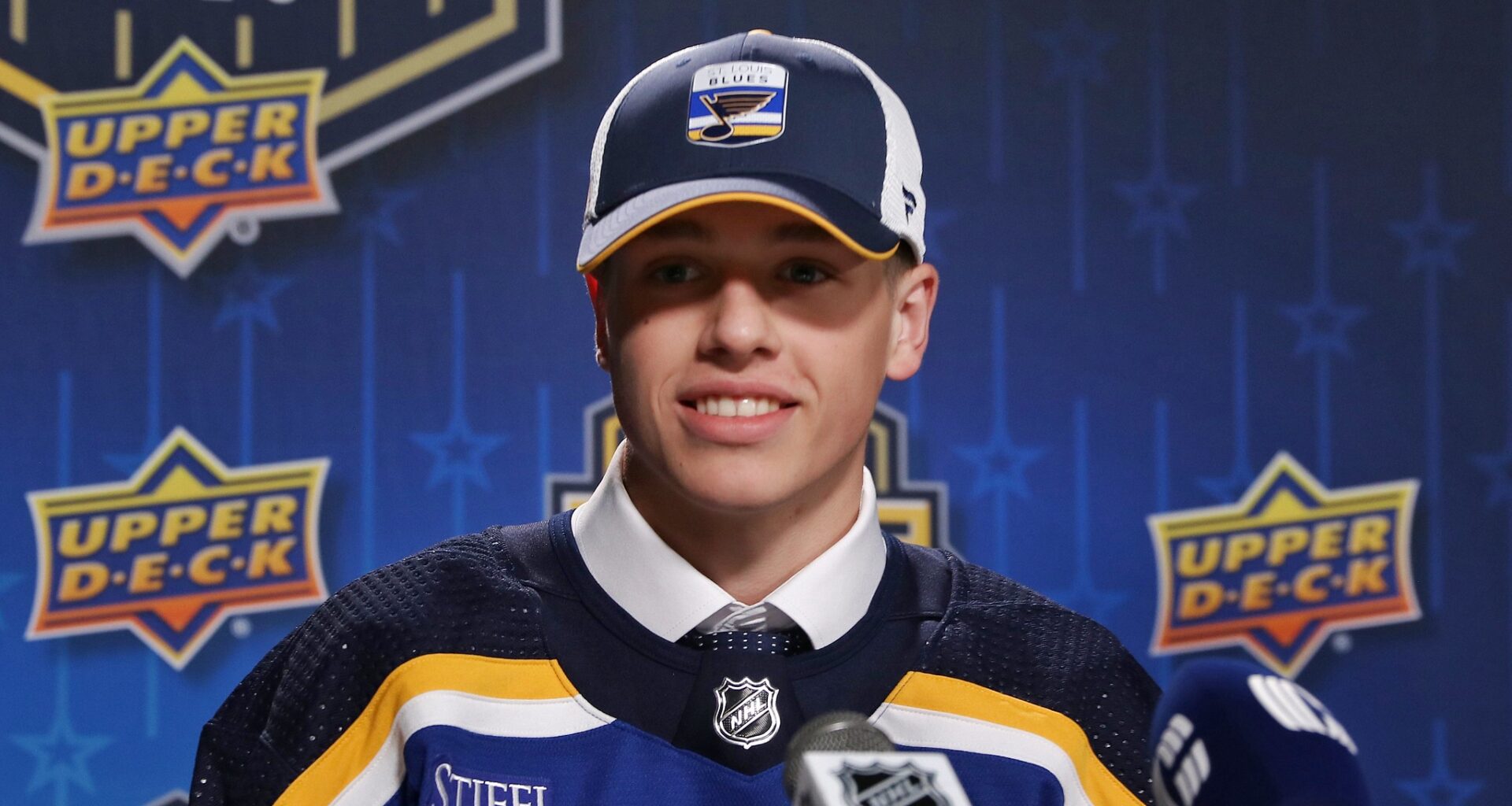 St. Louis Blues Prospect Juraj Pekarcik Is Dominating in the QMJHL Playoffs - The Hockey Writers - St Louis Blues
