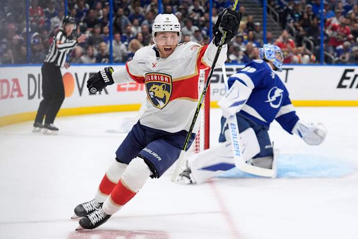 Panthers’ Sam Bennett helping pets find forever homes with every goal he scores