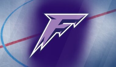 Early goals propel Minnesota Frost to 8-1 victory over Boston and into the playoffs