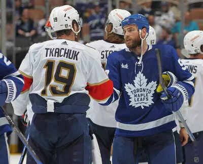 Maple Leafs one loss away from elimination after struggling in Game 5 against Florida Panthers