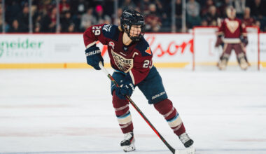 Montreal Victoire Defeat New York Sirens 3-2 - The Hockey Writers - PWHL