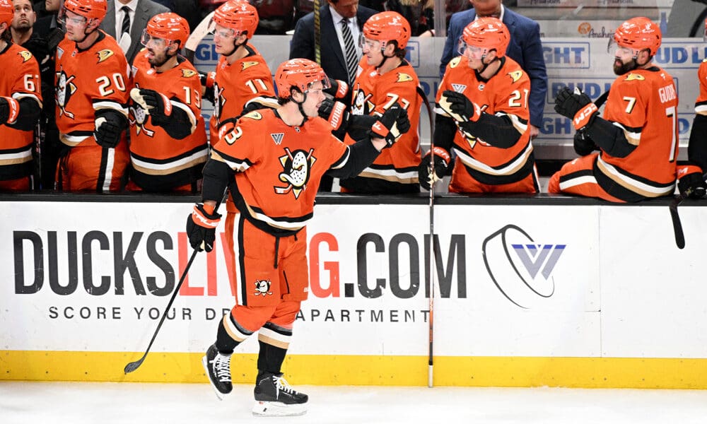 Three Centers the Flyers Should Target this Offseason