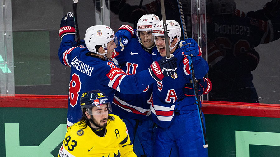 Michael Eyssimont Matty Beniers Team USA Sweden world championships 2025...