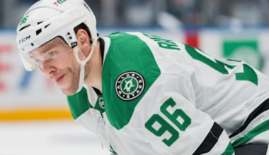 Mikko Rantanen skating for the Dallas Stars