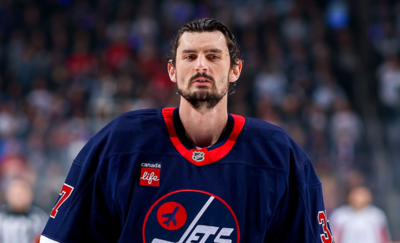 “Isn’t it illegal for you to have a cyborg as your goalie”: Connor Hellebuyck at his 1.000 save percentage against the Dallas Stars