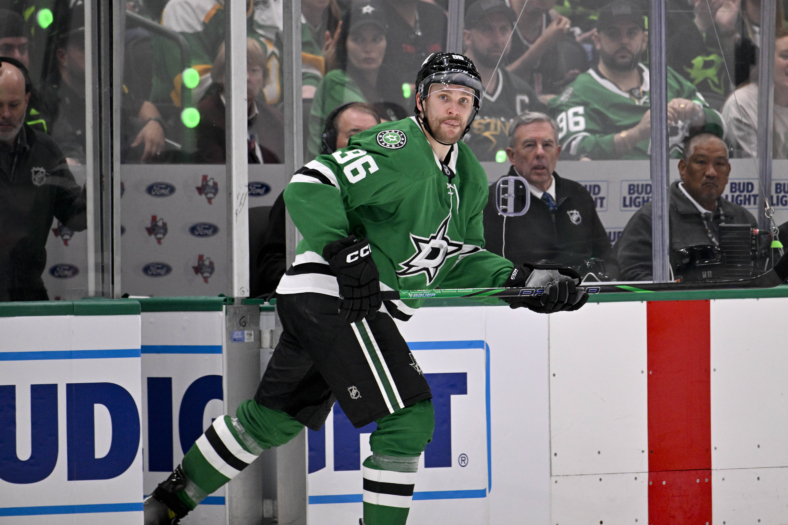NHL: Stanley Cup Playoffs-Winnipeg Jets at Dallas Stars
