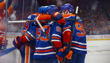 Oilers Take a Commanding 3-1 Series Lead With 4-1 Win Over Stars in Game 4 - The Hockey Writers - Edmonton Oilers
