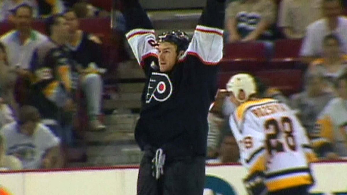 How ‘cast of characters’ led Flyers past Penguins in 5OT marathon 25 years ago – NBC Sports Philadelphia