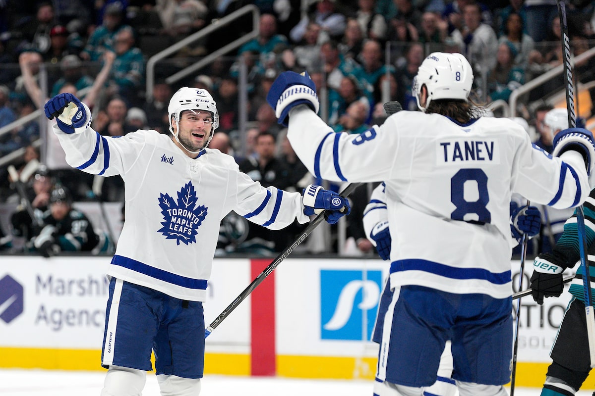 Scott Laughton proving playoff worth for Maple Leafs after bumpy post-trade start