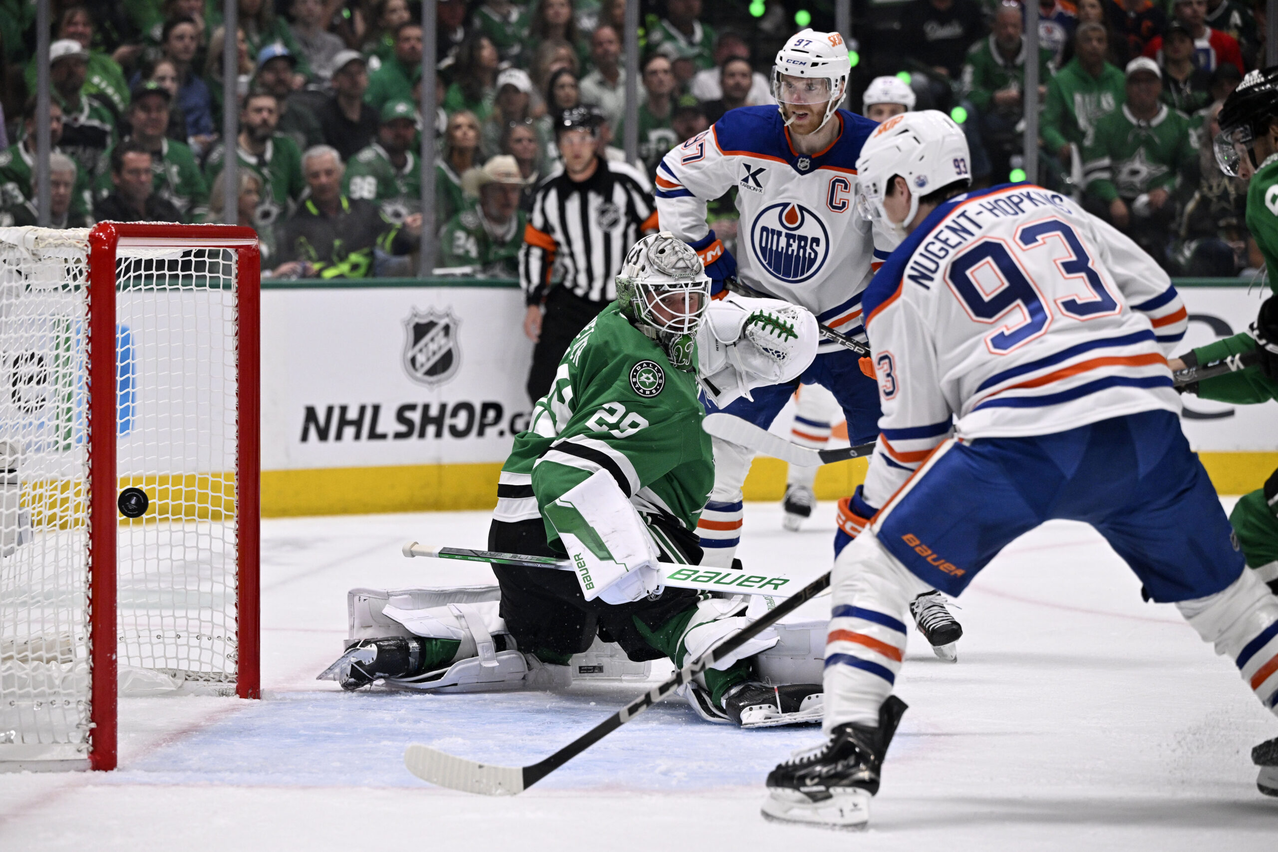 Ryan Nugent-Hopkins Edmonton Oilers Jake Oettinger Dallas Stars