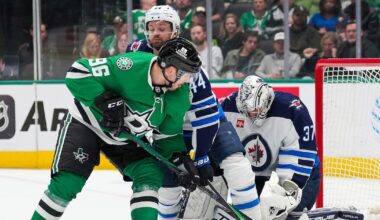 Does Dallas have edge in second-round series vs. Winnipeg?