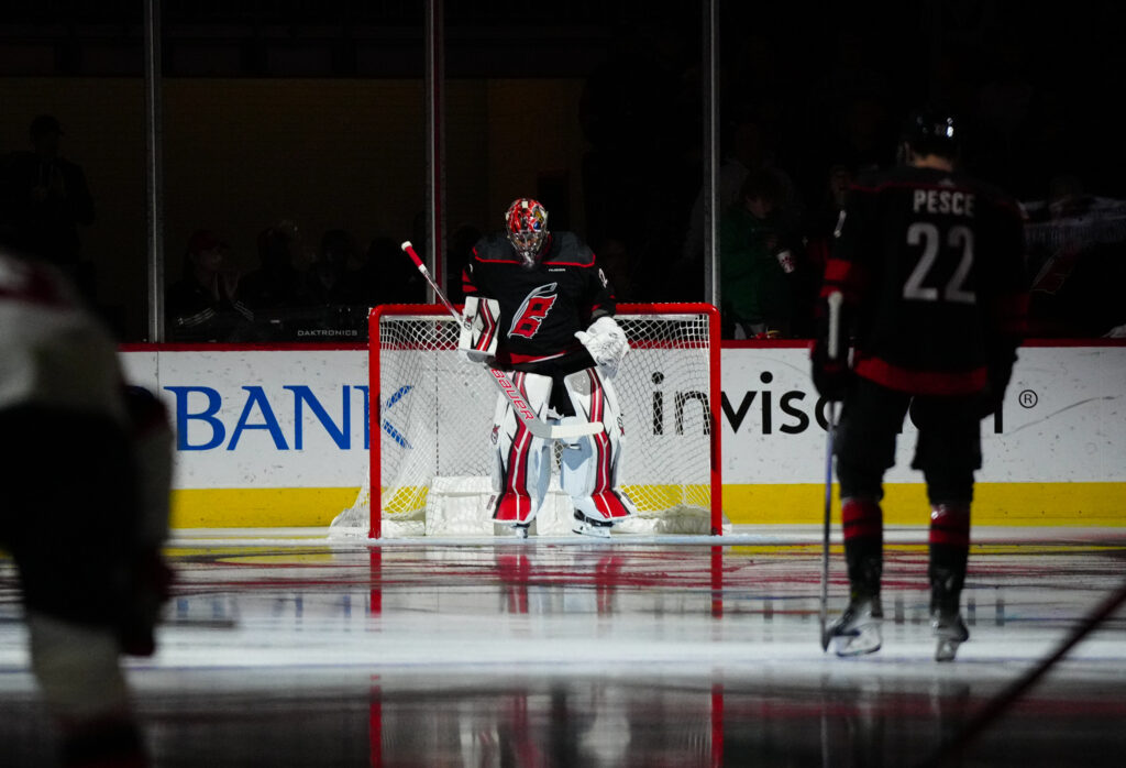 Antti Raanta Signs In Finland