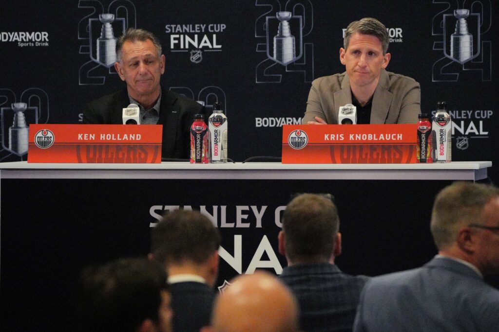 Islanders Prefer Ken Holland For GM Vacancy