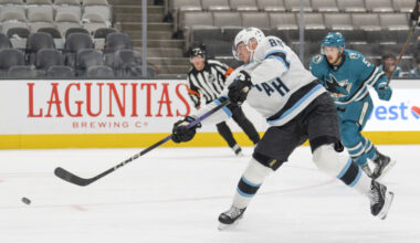 Blackhawks RFA Aku Raty Signs In Finland