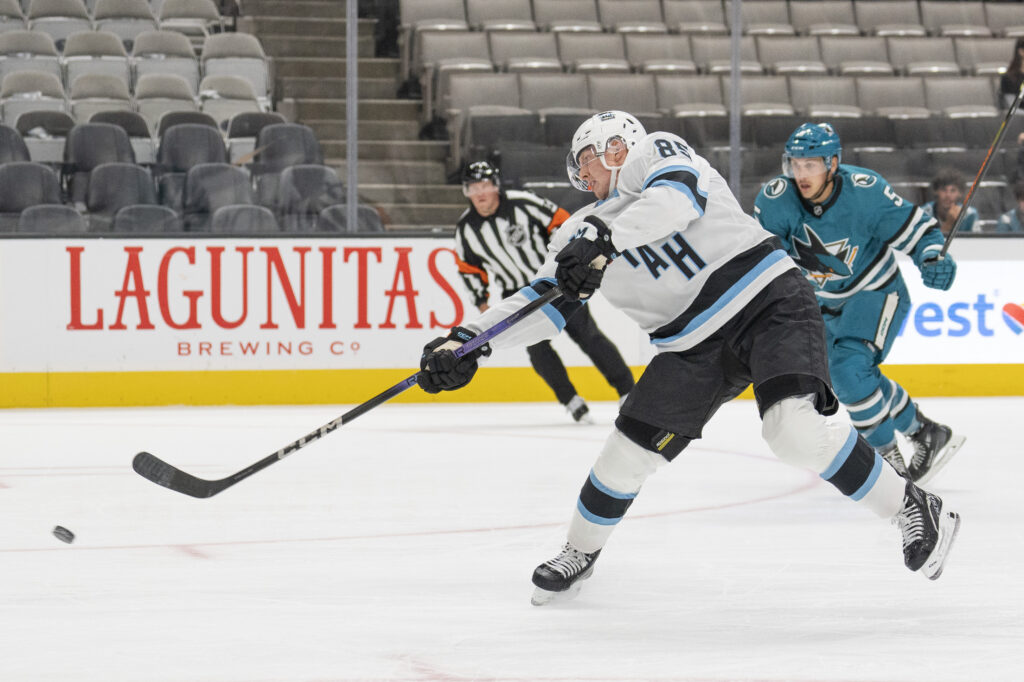 Blackhawks RFA Aku Raty Signs In Finland