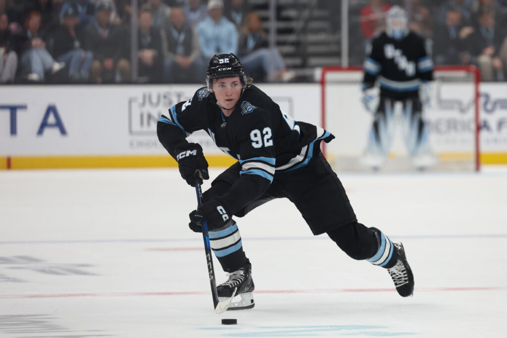 Central Notes: Cooley, Kaprizov, Mayich