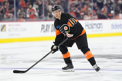 Philadelphia Flyers right wing Bobby Brink during 2025 game.