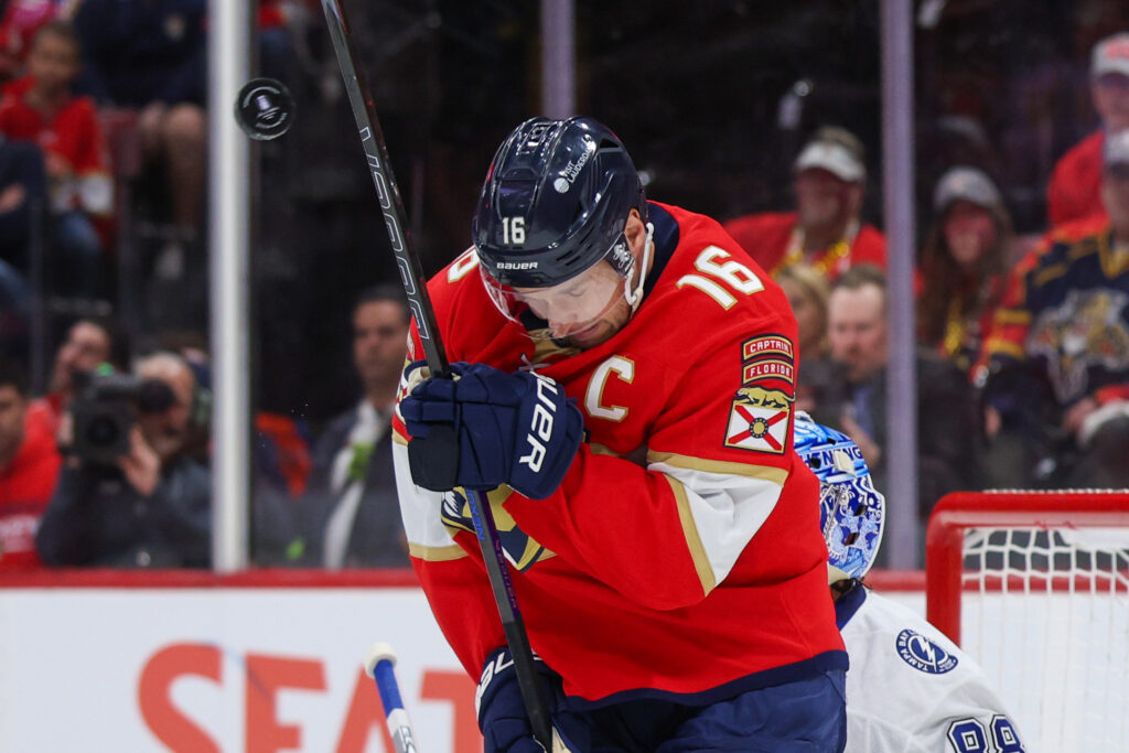 Aleksander Barkov, Anthony Cirelli, Sam Reinhart Named Selke Trophy Finalists