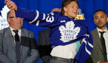 Maple Leafs’ top prospect Easton Cowan takes aim at Memorial Cup after lighting up the OHL