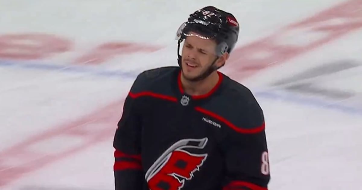 Jesperi Kotkaniemi est blâmé pour la défaite des Hurricanes