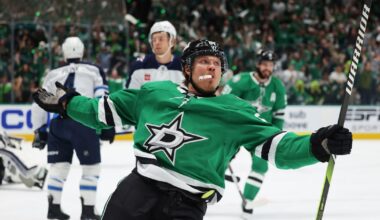 Mikael Granlund gets 1st career playoff hat trick as Stars beat top-seeded Jets for 3-1 series lead