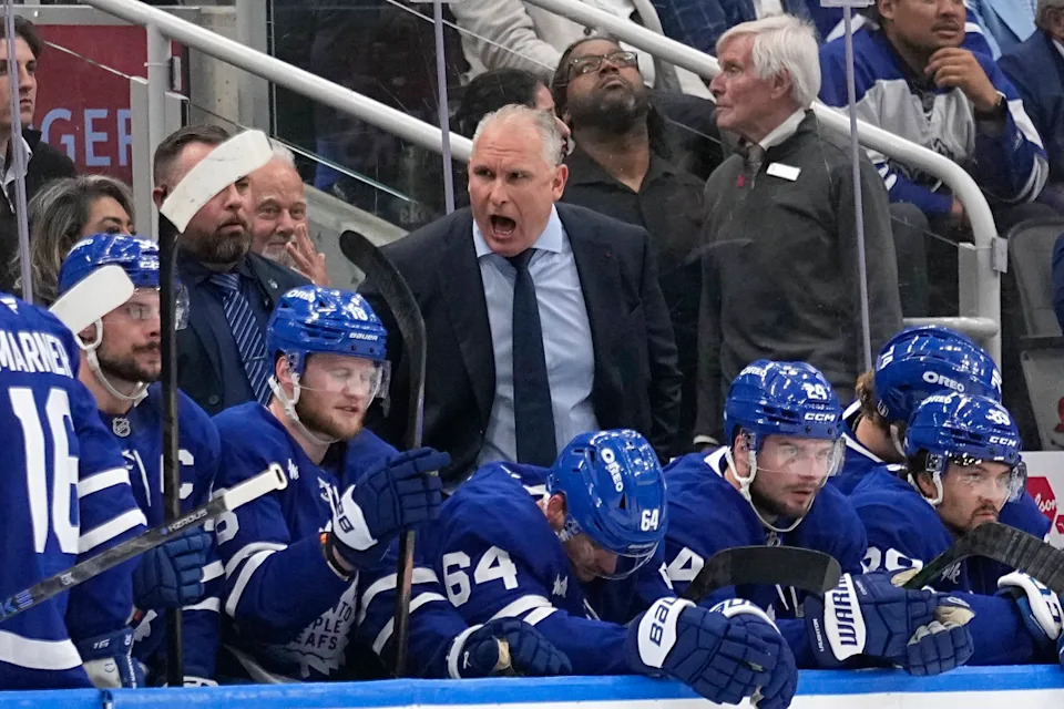 Toronto Maple Leafs head coach Craig Berube talks to his players against the Florida Panthers at Scotiabank Arena.John E&period; Sokolowski-Imagn Images