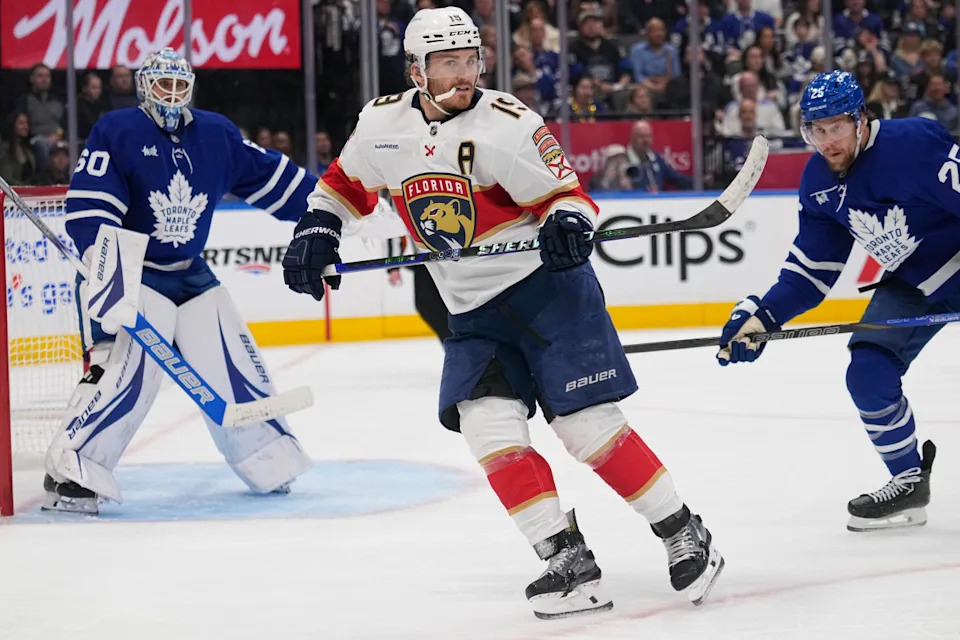 Florida Panthers forward Matthew Tkachuk (19) skates against the Toronto Maple Leafs during the Stanley Cup Playoffs.John E&period; Sokolowski-Imagn Images