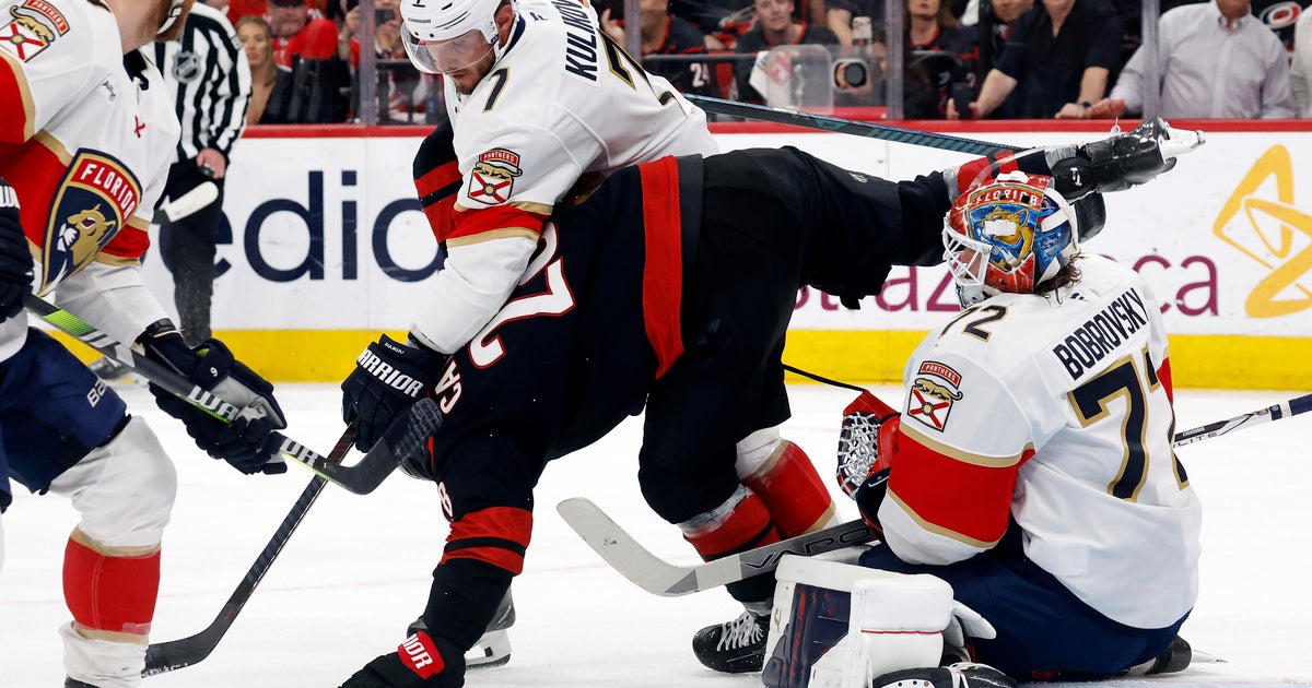 Reigning Stanley Cup champ Florida Panthers beat Carolina Hurricanes 5-2 in Eastern final opener