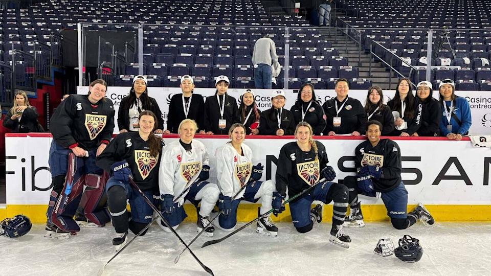 Team Nainimiut meets players of the Montreal Victoire.
