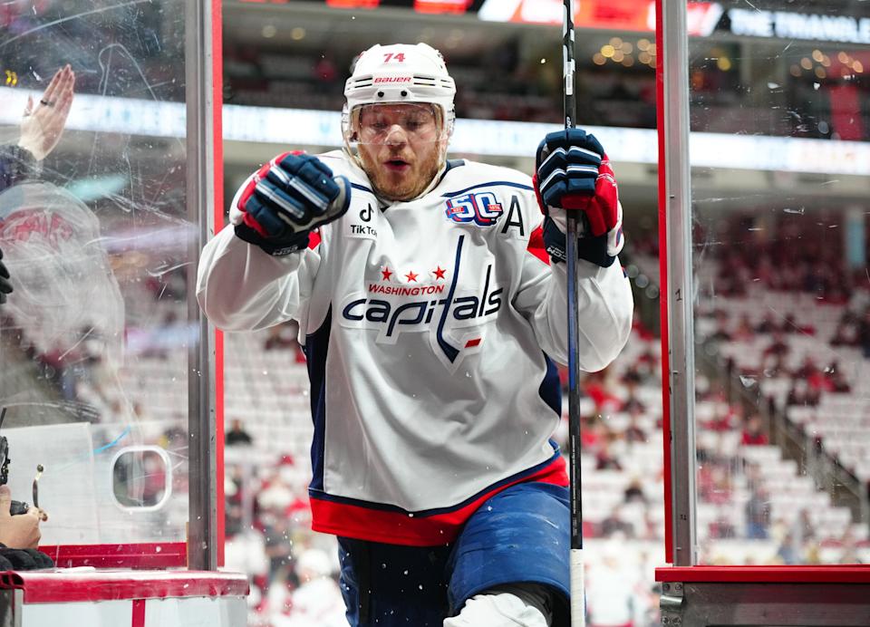 Capitals defenseman John Carlson. (James Guillory — Imagn Images)