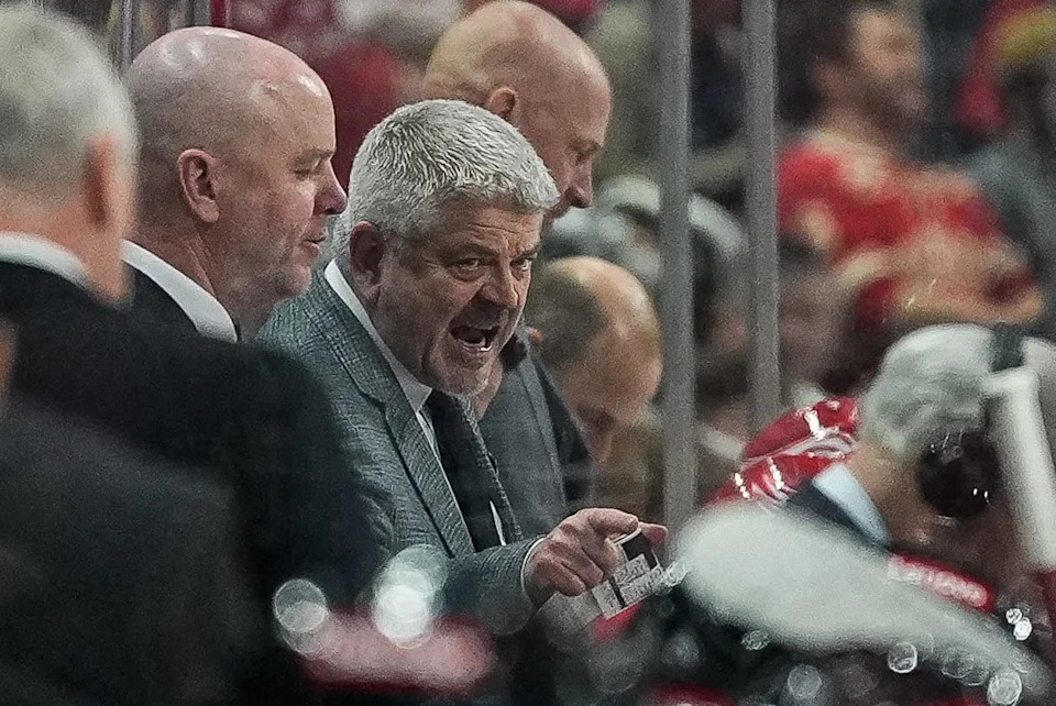 Detroit Red Wings head coach Todd McLellan talks to players before the third period against Carolina Hurricanes at Little Caesars Arena in Detroit on Tuesday, March 4, 2025.