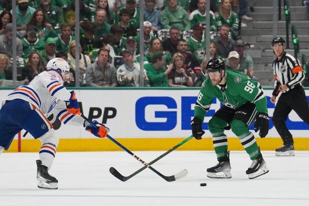 Edmonton Oilers v Dallas Stars 