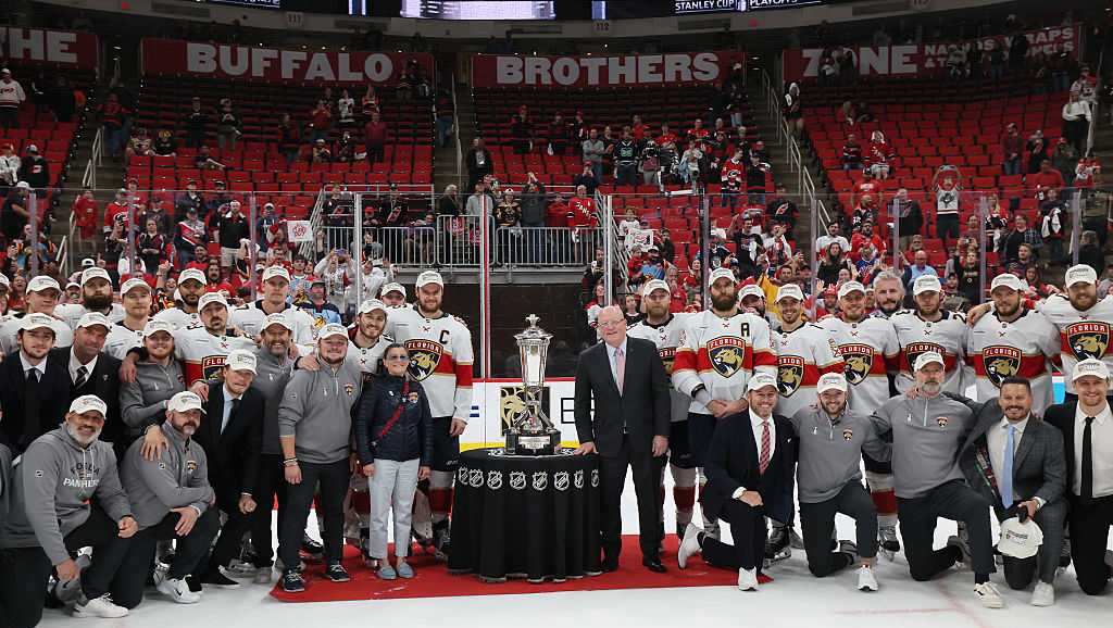 Florida Panthers defeat the Carolina Hurricanes 5-3 to win a trip to the Stanley Cup Final