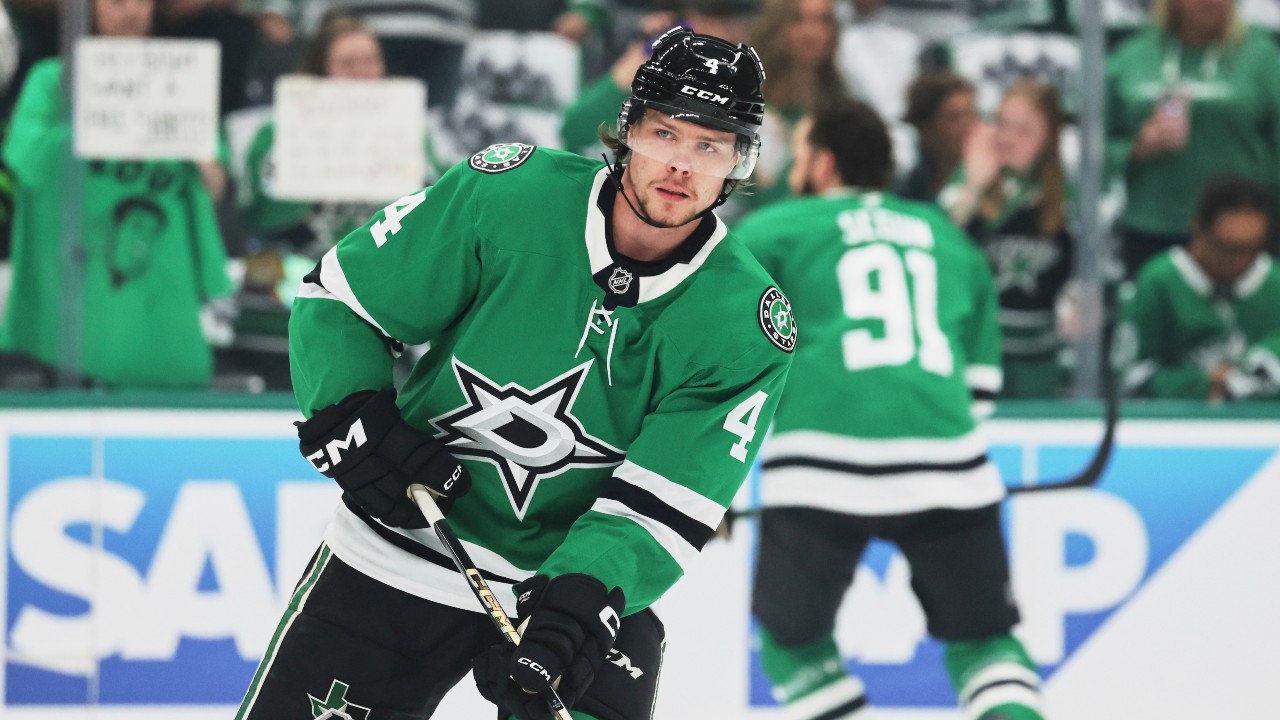 Stars' Heiskanen notches assist in playoff return: 'Mission accomplished'
