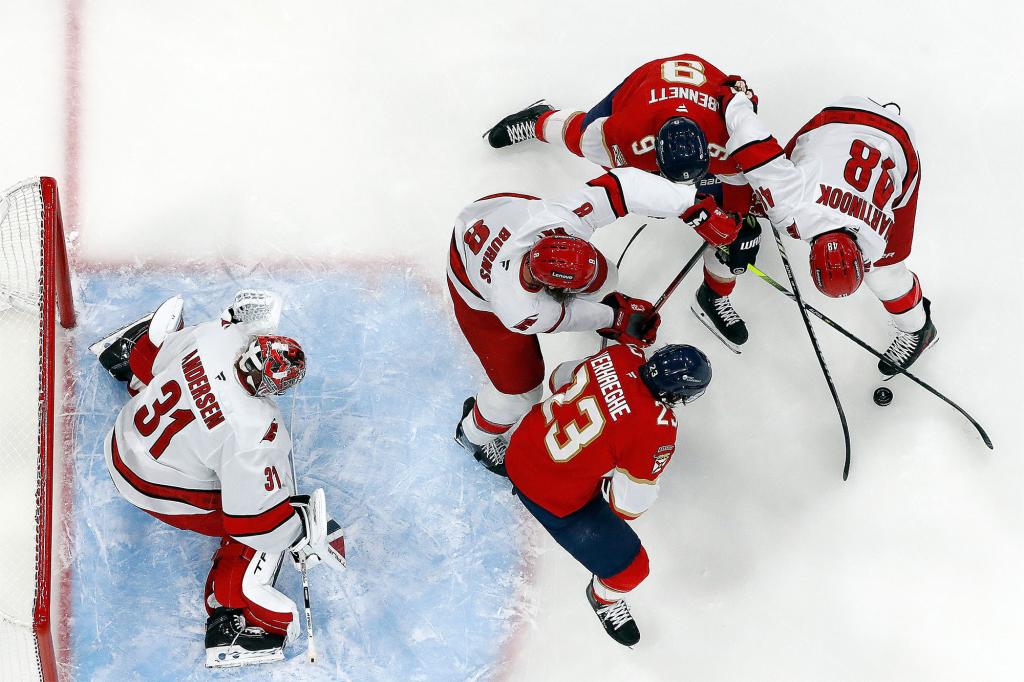 How to watch Panthers-Hurricanes Game 5 NHL Playoffs for free