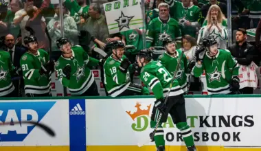 The Stars Ride a Hot Third Period