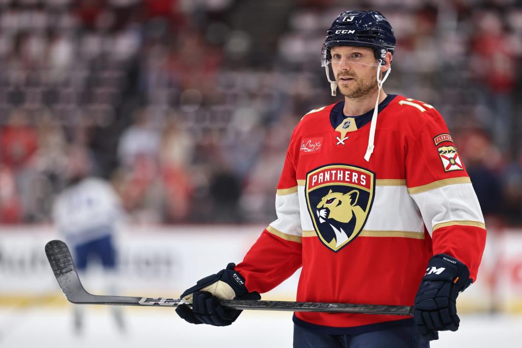 Panthers vs. Hurricanes Game 1 odds, prediction