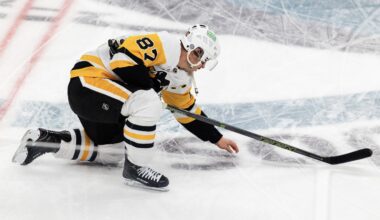 Former Penguin Jussi Jokinen interviews Sidney Crosby about his future, Finnish players