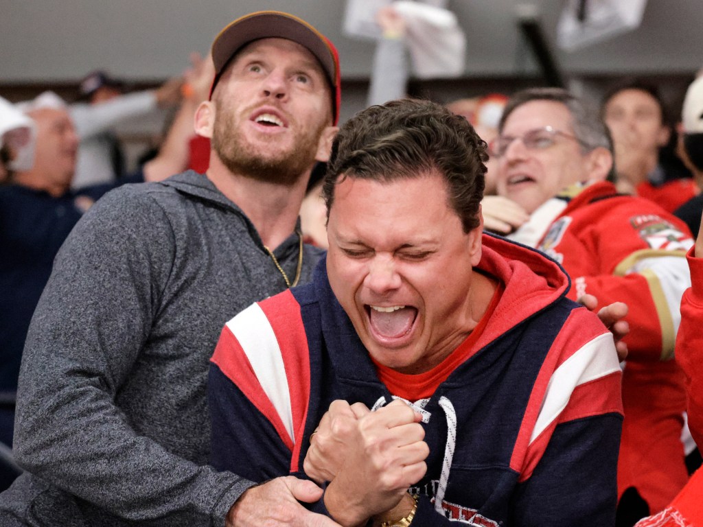 Panthers-Lightning rivalry electrifies Florida hockey fans