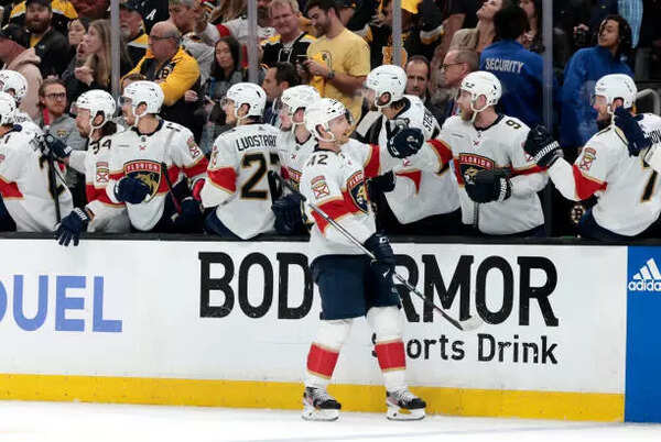 ​The Florida Panthers celebrate the win after game 7 of the Eastern Conference Playoffs​ (Credit: Getty Image)