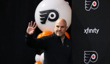 Flyers see Rick Tocchet as bridge builder ... to glory days and free agents