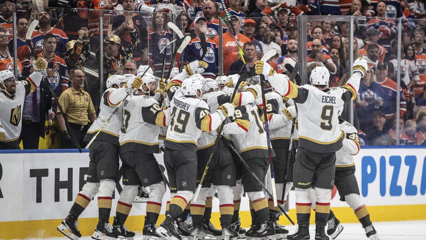 Reilly Smith scores with 0.4 seconds left, Golden Knights stun Oilers 4-3 in Game 3