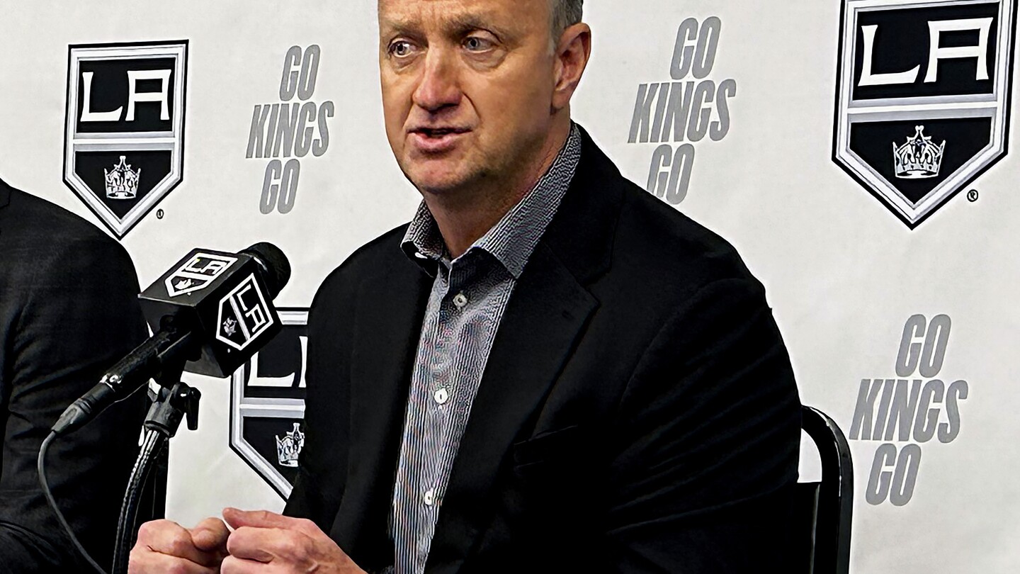 Rob Blake out after 8 seasons as Los Angeles Kings' general manager