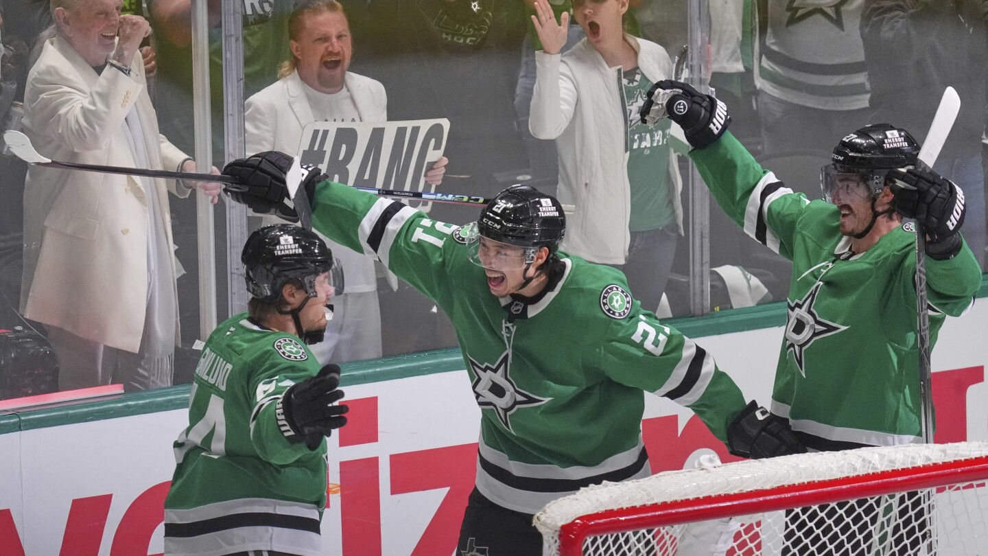 Stars score 3 PP goals in 5 1/2 minutes early in 3rd, rally to beat Oilers 6-3 in Game 1