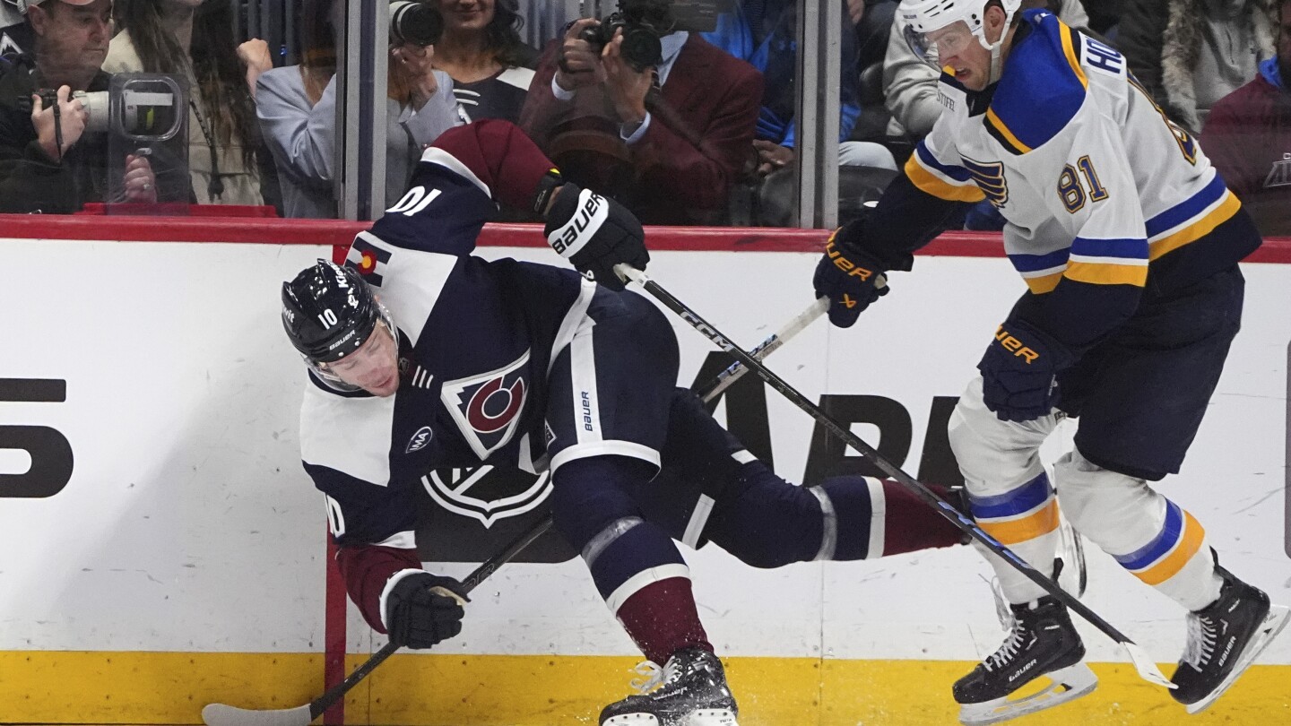 Blues list Dylan Holloway as day to day after leaving game against the Penguins because of injury