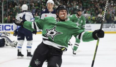 Mikael Granlund gets 1st career playoff hat trick as Stars beat top-seeded Jets for 3-1 series lead