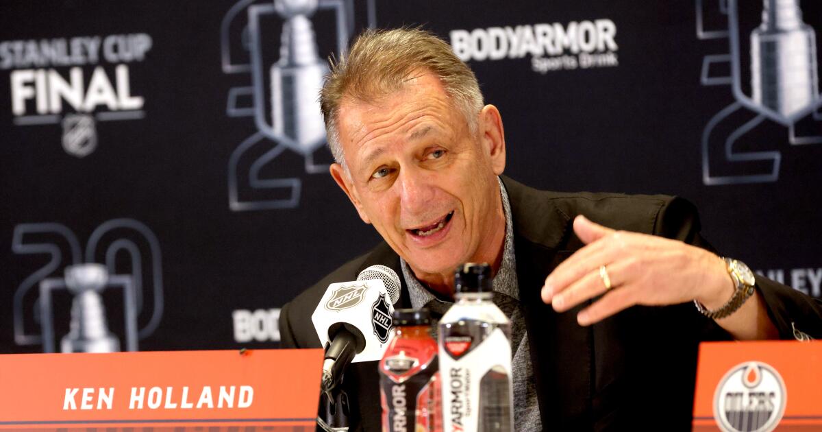 L.A. Kings hire Hall of Famer Ken Holland as general manager